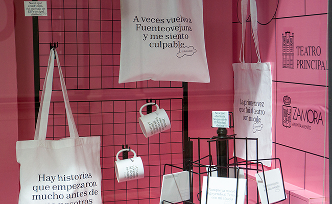 Nueva tienda de recuerdos del Teatro Principal de Zamora