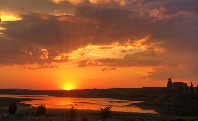 Ocaso en la provincia de Zamora, Montamarta