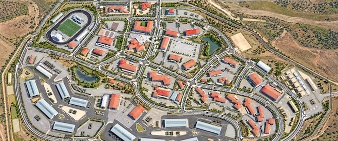 Defensa firma por 10,3 millones las obras de urbanizaci&oacute;n de Monte la Reina