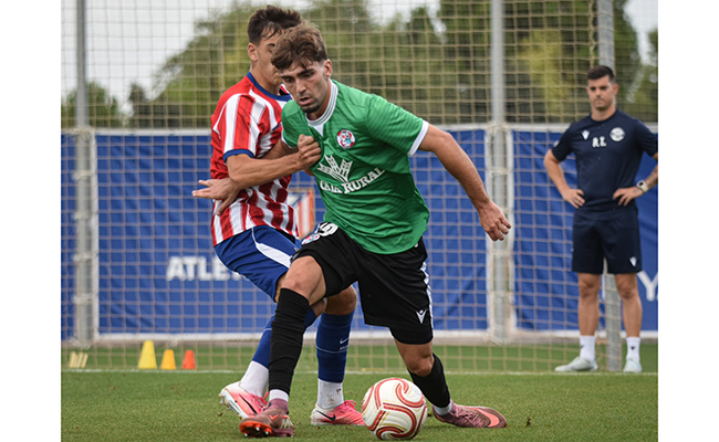 El Zamora CF exhibe un buen fútbol, veloz e incisivo, para eliminar al Coruxo en Vigo: (0-2)
