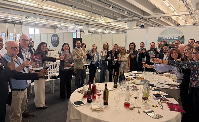 Tres Rutas del Vino de la provincia refuerzan su presencia internacional en FINE Italy