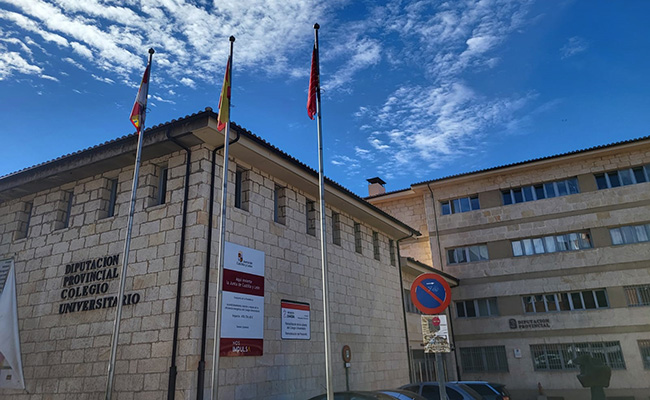 La UNED amplía su plazo de matrícula