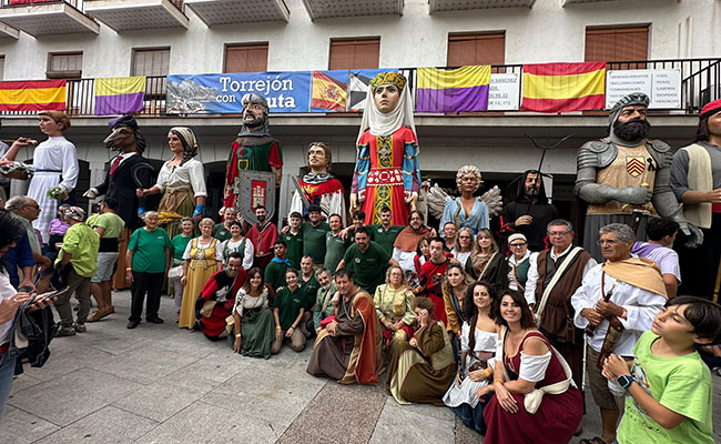 50 socios de Capitonis Durii toman las calles de Torrejón de Ardoz