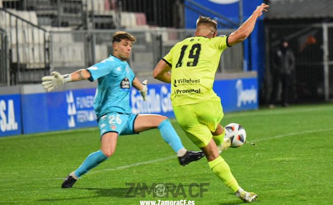 Preciso instante en el que Pana dispara rumbo a la red (ZCF)